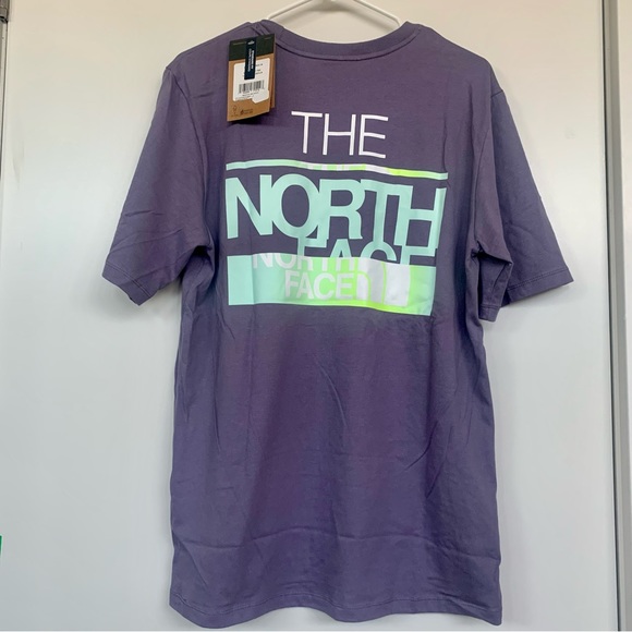 The north face tee - Picture 1 of 3